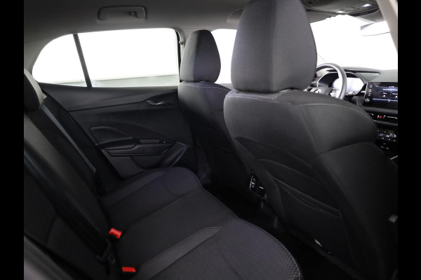 Škoda Fabia 1.0 TSI Business Edition 95pk | Navigatie via App | Verwarmbare voorstoelen | Climatronic | Lichtmetalen velgen
