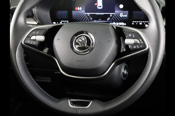 Škoda Fabia 1.0 TSI Business Edition 95pk | Navigatie via App | Verwarmbare voorstoelen | Climatronic | Lichtmetalen velgen