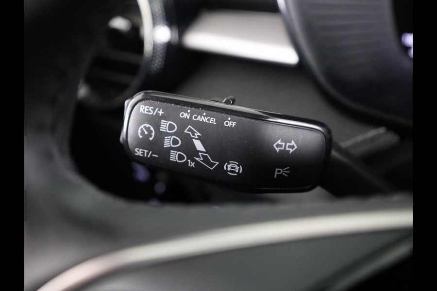 Škoda Fabia 1.0 TSI Business Edition 95pk | Navigatie via App | Verwarmbare voorstoelen | Climatronic | Lichtmetalen velgen