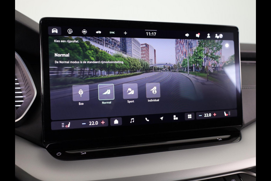 Škoda Octavia Combi 1.5 TSI MHEV Business Edition Plus 115 pk Automaat (DSG) | Verlengde garantie | Navigatie | Parkeersensoren | Achteruitrijcamera | Adaptieve cruise control | Stoelverwarming |