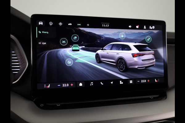 Škoda Octavia Combi 1.5 TSI MHEV Business Edition Plus 115 pk Automaat (DSG) | Verlengde garantie | Navigatie | Parkeersensoren | Achteruitrijcamera | Adaptieve cruise control | Stoelverwarming |