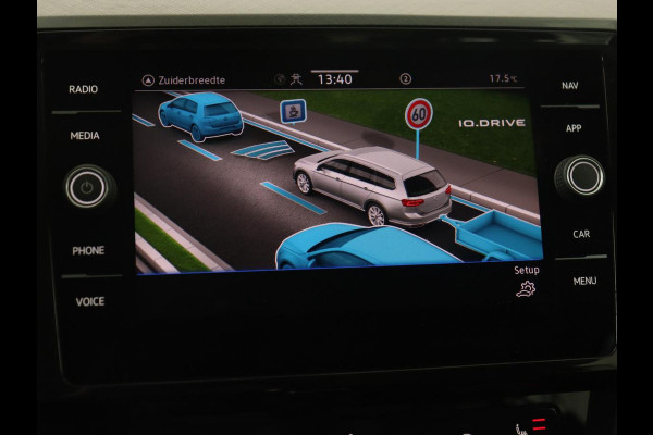 Volkswagen Passat 1.4 TSI PHEV GTE | Trekhaak | Stoelverwarming | Massage | Camera | Adaptive cruise | Carplay | Navigatie | Side Assist | Matrix LED | Plug In