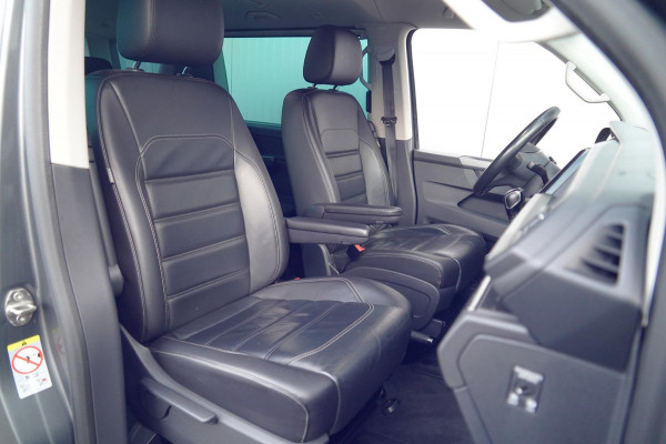 Volkswagen Transporter Multivan 2.0 TDI L1H1 Highline / 7 Pers. / LED / Trekhaak / Camera / Navi / Leder