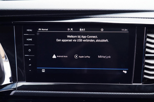 Volkswagen Transporter Multivan 2.0 TDI L1H1 Highline / 7 Pers. / LED / Trekhaak / Camera / Navi / Leder