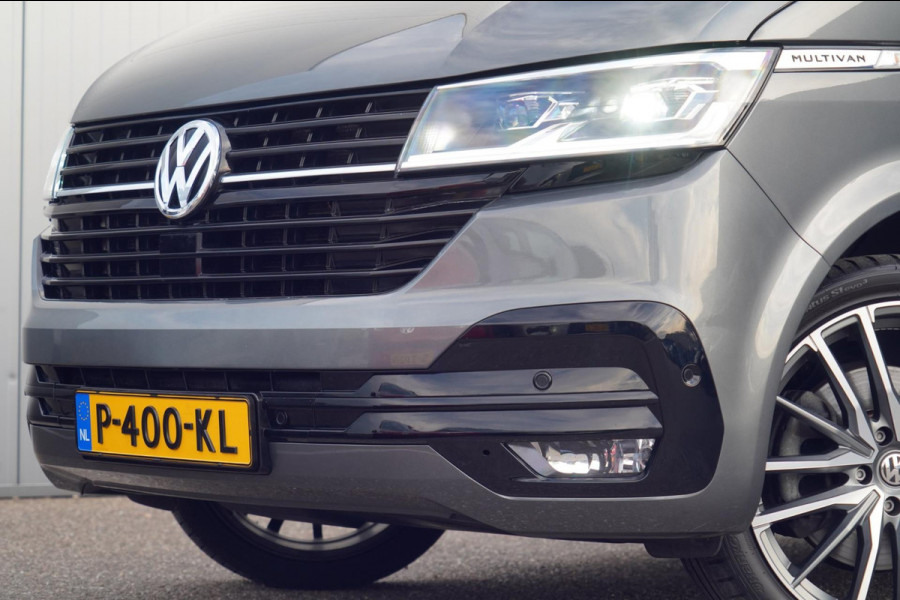 Volkswagen Transporter Multivan 2.0 TDI L1H1 Highline / 7 Pers. / LED / Trekhaak / Camera / Navi / Leder
