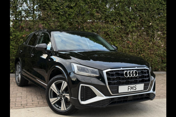 Audi Q2 35 TFSI S-Line CarPlay Camera