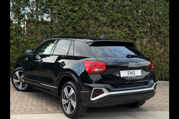 Audi Q2 35 TFSI S-Line CarPlay Camera