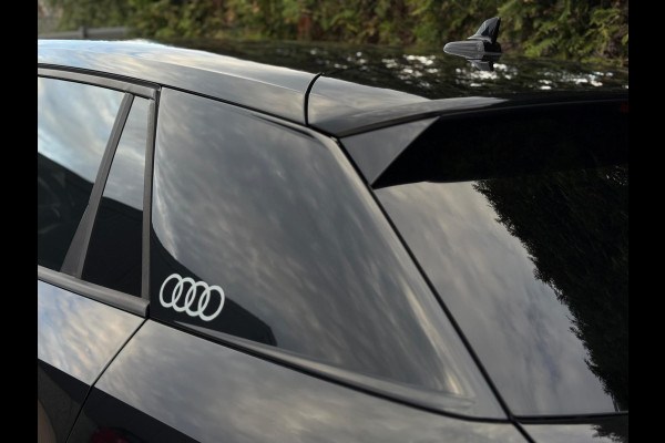 Audi Q2 35 TFSI S-Line CarPlay Camera
