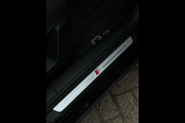 Audi Q2 35 TFSI S-Line CarPlay Camera