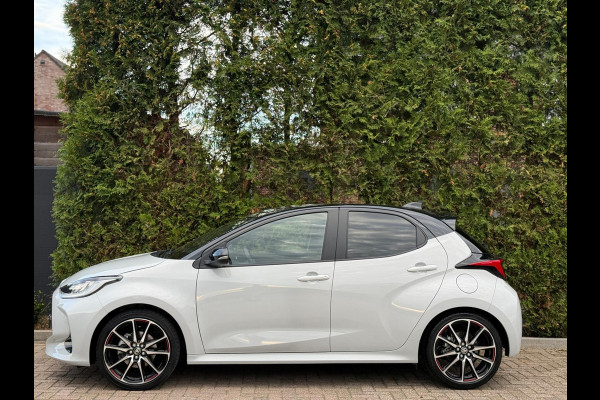 Toyota Yaris 1.5 Hybrid GR Sport CarPlay Camera