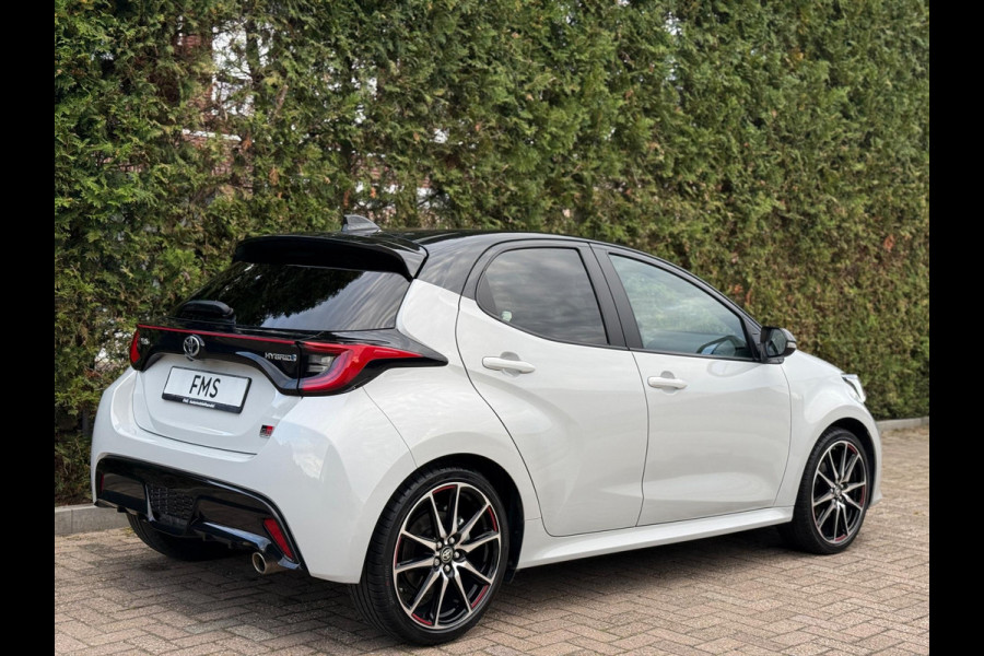 Toyota Yaris 1.5 Hybrid GR Sport CarPlay Camera