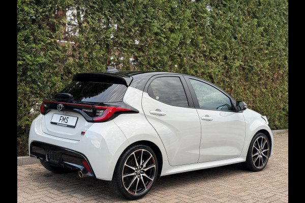 Toyota Yaris 1.5 Hybrid GR Sport CarPlay Camera