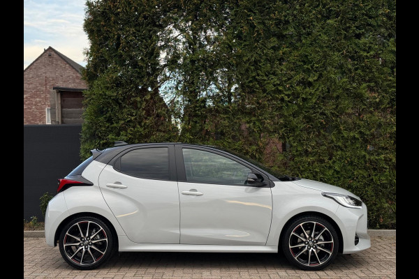 Toyota Yaris 1.5 Hybrid GR Sport CarPlay Camera