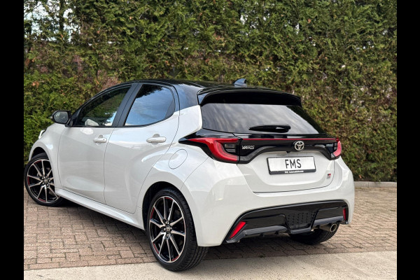 Toyota Yaris 1.5 Hybrid GR Sport CarPlay Camera
