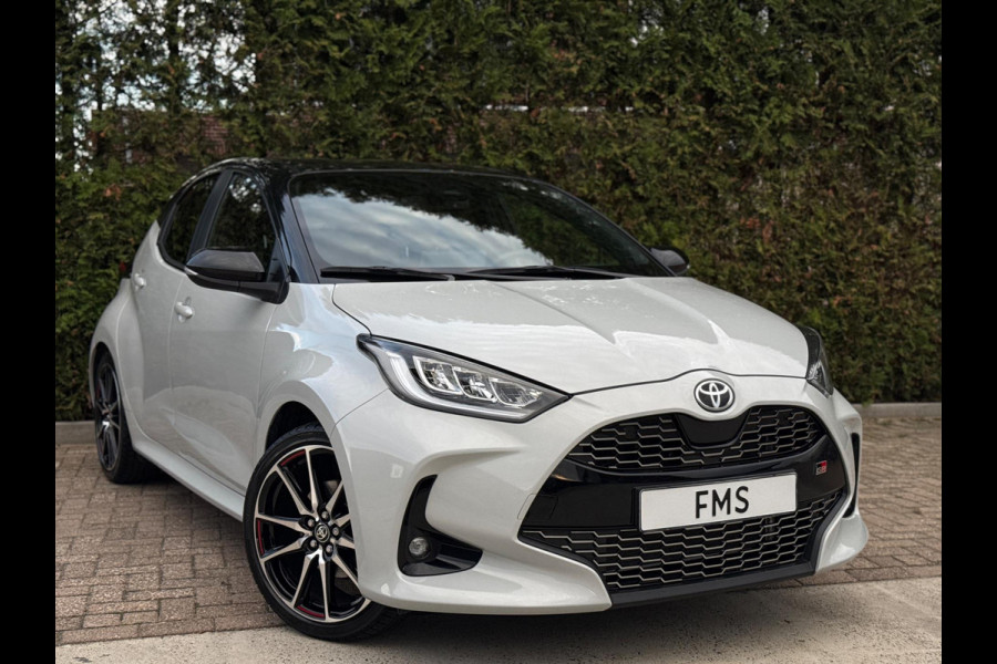 Toyota Yaris 1.5 Hybrid GR Sport CarPlay Camera