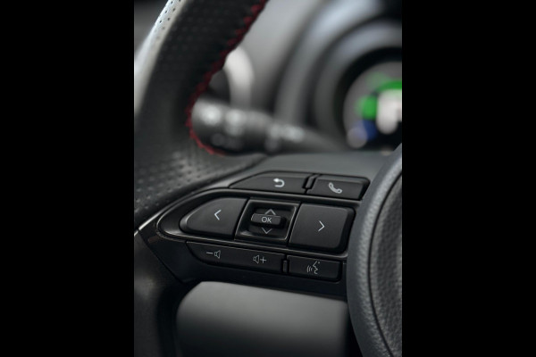 Toyota Yaris 1.5 Hybrid GR Sport CarPlay Camera