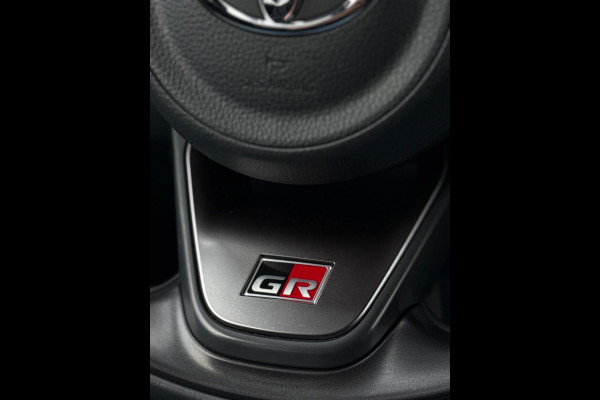 Toyota Yaris 1.5 Hybrid GR Sport CarPlay Camera