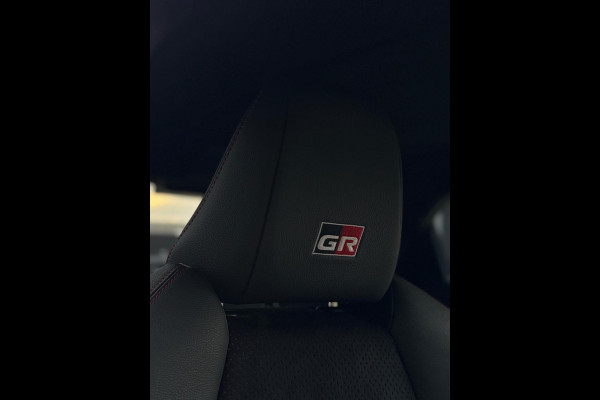 Toyota Yaris 1.5 Hybrid GR Sport CarPlay Camera