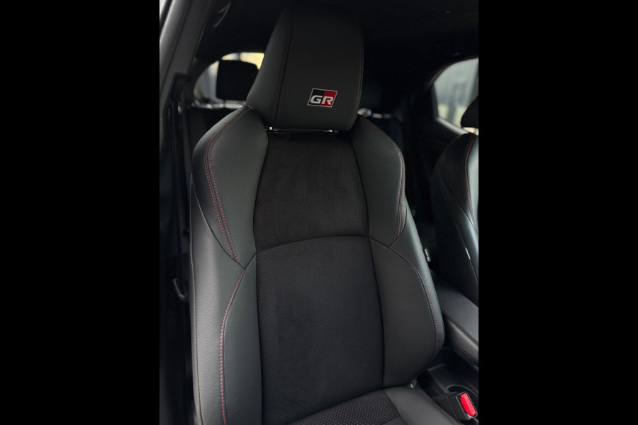 Toyota Yaris 1.5 Hybrid GR Sport CarPlay Camera