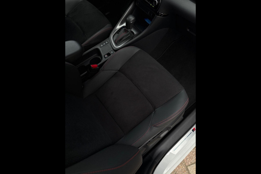 Toyota Yaris 1.5 Hybrid GR Sport CarPlay Camera