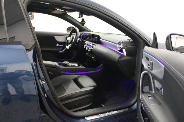 Mercedes-Benz CLA-Klasse 200 Premium Plus AMG Edition Pano|Sfeer|multibeam