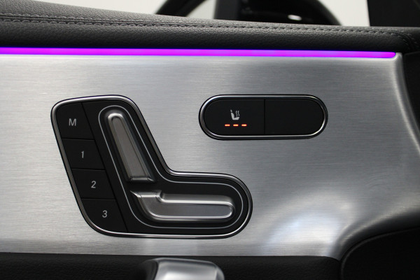 Mercedes-Benz CLA-Klasse 200 Premium Plus AMG Edition Pano|Sfeer|multibeam