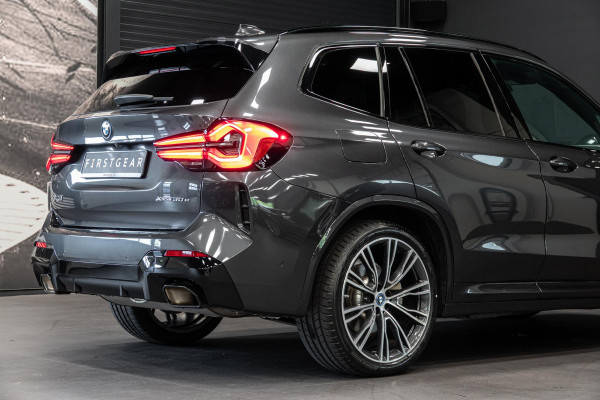 BMW X3 xDrive30e *M-Sport / Panorama / Harman Kardon / Keyless / HUD / Surround-View / Laserverlichting*