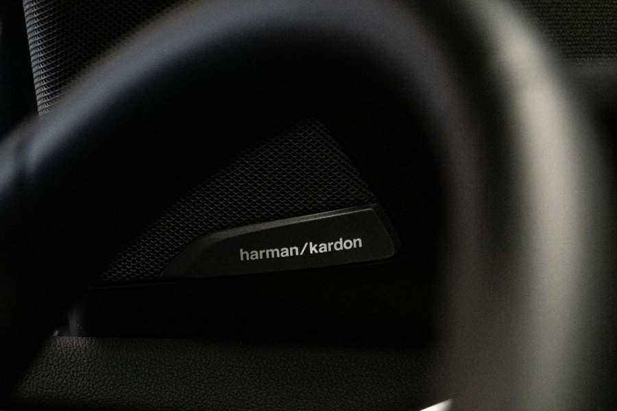 BMW X3 xDrive30e *M-Sport / Panorama / Harman Kardon / Keyless / HUD / Surround-View / Laserverlichting*