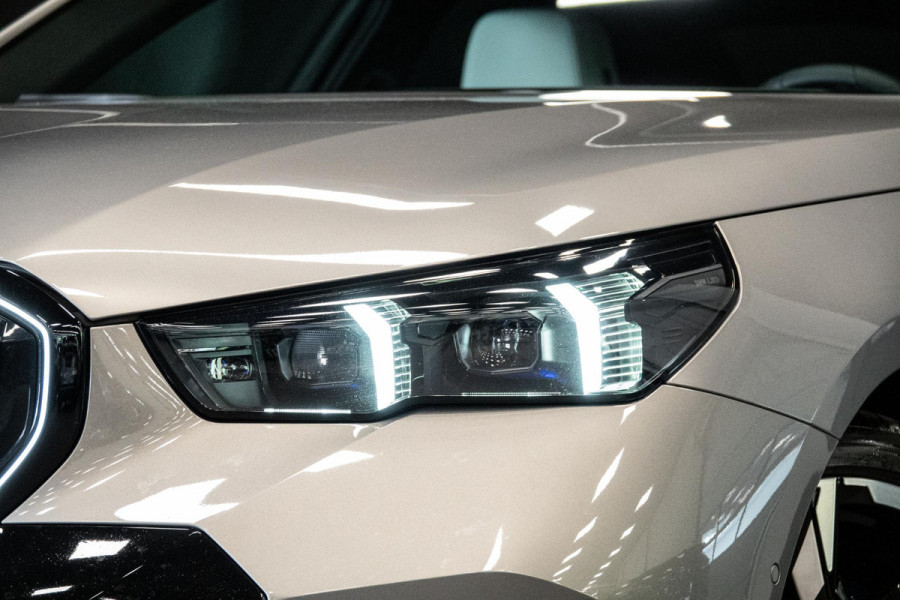 BMW 5 Serie 550e xDrive *M-Sport Pro / Bowers & Wilkins / HUD / Memory / Stoelventilatie*