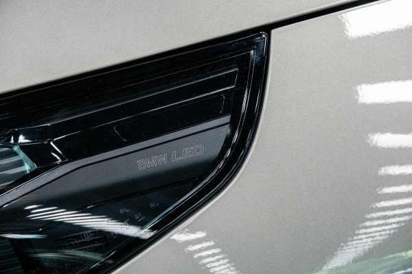 BMW 5 Serie 550e xDrive *M-Sport Pro / Bowers & Wilkins / HUD / Memory / Stoelventilatie*
