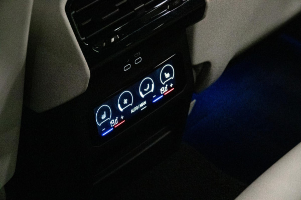 BMW 5 Serie 550e xDrive *M-Sport Pro / Bowers & Wilkins / HUD / Memory / Stoelventilatie*