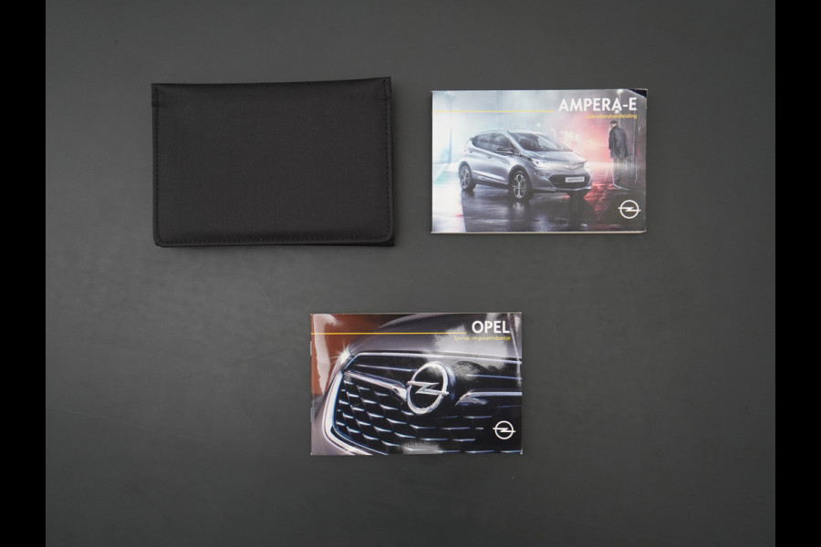 Opel Ampera-E Business Executive 65kWh Accu-Upgrade Leder Bose®-Hifi Apple Carplay Android Auto Navi* Ecc Cruise Control Stuur+Stoelverwarming Lane Assist Pdc Bluetooth DAB Xenon 100% Dealeronderhouden Origineel Nederlandse Auto