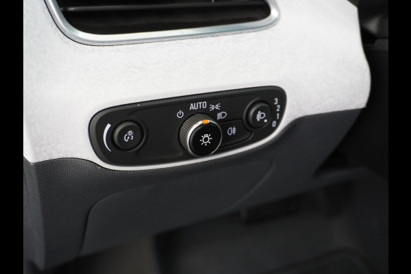 Opel Ampera-E Business Executive 65kWh Accu-Upgrade Leder Bose®-Hifi Apple Carplay Android Auto Navi* Ecc Cruise Control Stuur+Stoelverwarming Lane Assist Pdc Bluetooth DAB Xenon 100% Dealeronderhouden Origineel Nederlandse Auto