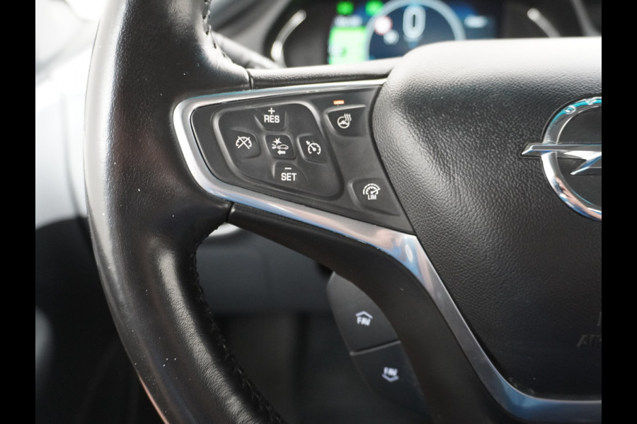 Opel Ampera-E Business Executive 65kWh Accu-Upgrade Leder Bose®-Hifi Apple Carplay Android Auto Navi* Ecc Cruise Control Stuur+Stoelverwarming Lane Assist Pdc Bluetooth DAB Xenon 100% Dealeronderhouden Origineel Nederlandse Auto