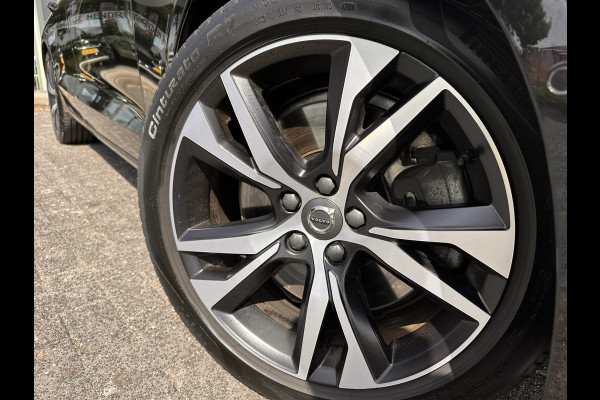 Volvo V60 2.0 T8 Twin Engine AWD R-Design | Pano | 360 cam Head Up Display | Luxury Line | occasion