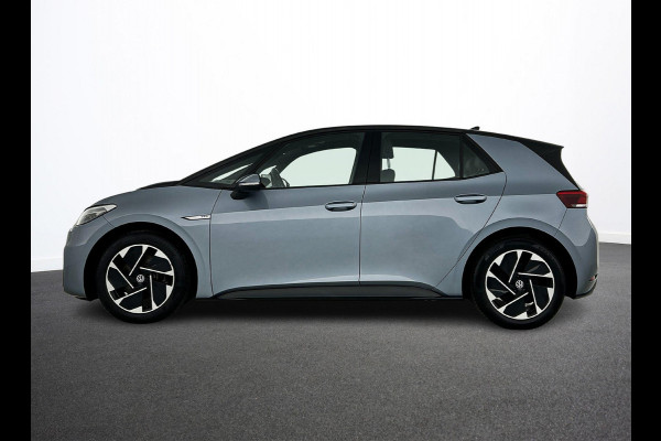 Volkswagen ID.3 Life 58 kWh Navigatie Apple Carplay/Android Auto Adaptive Cruise Control Parkeersensoren Stoel- en stuurverwarming Lichtmetalen velgen Climate Control