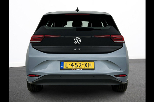 Volkswagen ID.3 Life 58 kWh Navigatie Apple Carplay/Android Auto Adaptive Cruise Control Parkeersensoren Stoel- en stuurverwarming Lichtmetalen velgen Climate Control