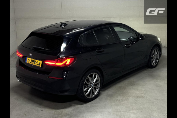 BMW 1-serie 118i Sport Black Edition Navi Cruise CarPlay NAP