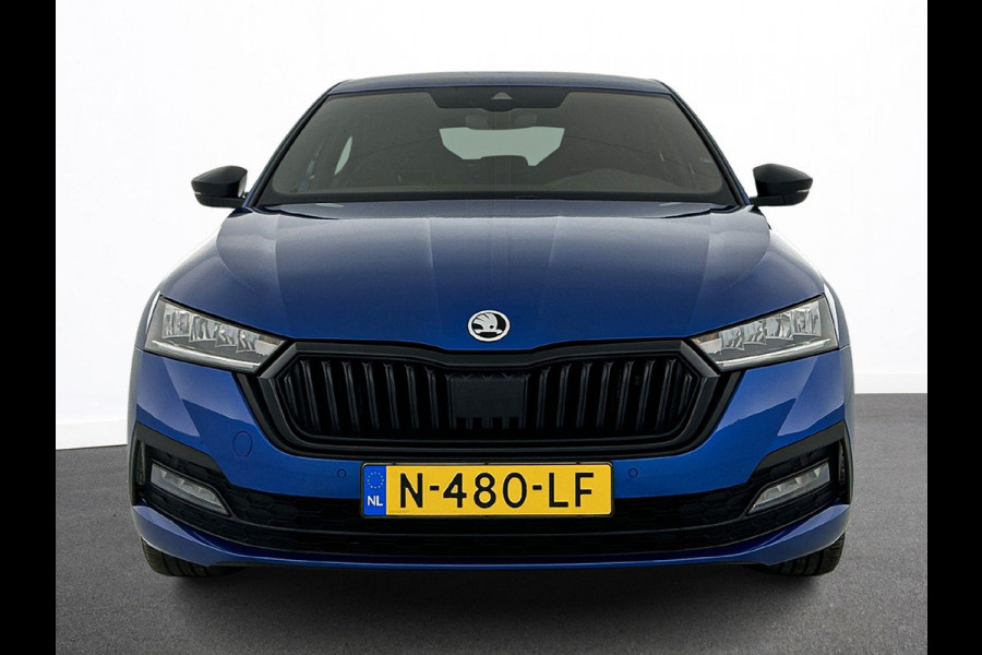 Škoda Octavia 1.0 TSI E-tec DSG Sport Business | Navigatie | Apple Carplay/Android Auto | Adaptive Cruise Control | Parkeersensoren | Blind Spot Assist | Climate Control | Lichtmetalen velgen | Getinte ramen