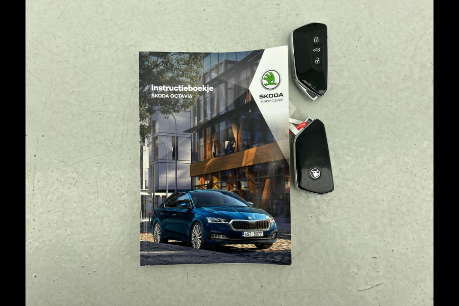 Škoda Octavia 1.0 TSI E-tec DSG Sport Business | Navigatie | Apple Carplay/Android Auto | Adaptive Cruise Control | Parkeersensoren | Blind Spot Assist | Climate Control | Lichtmetalen velgen | Getinte ramen