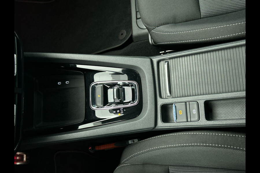 Škoda Octavia 1.0 TSI E-tec DSG Sport Business | Navigatie | Apple Carplay/Android Auto | Adaptive Cruise Control | Parkeersensoren | Blind Spot Assist | Climate Control | Lichtmetalen velgen | Getinte ramen