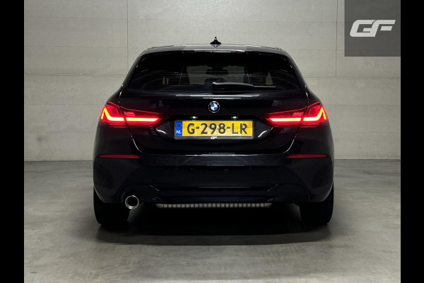 BMW 1-serie 118i Sport Black Edition Navi Cruise CarPlay NAP