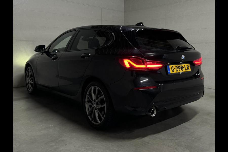 BMW 1-serie 118i Sport Black Edition Navi Cruise CarPlay NAP