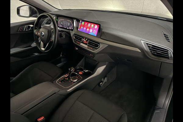 BMW 1-serie 118i Sport Black Edition Navi Cruise CarPlay NAP