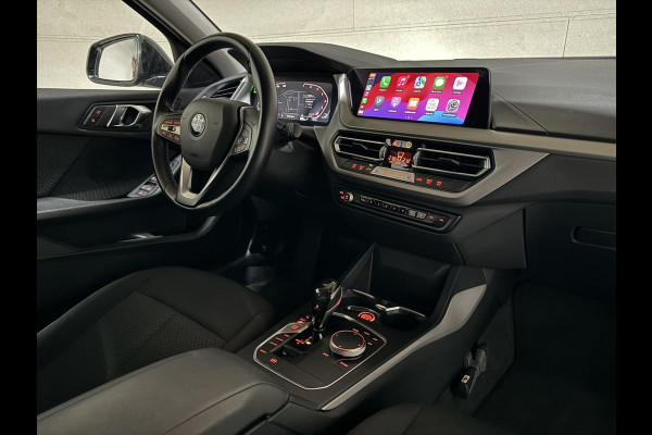 BMW 1-serie 118i Sport Black Edition Navi Cruise CarPlay NAP