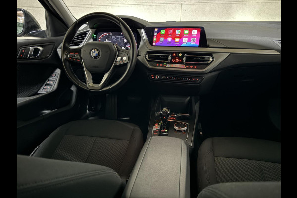 BMW 1-serie 118i Sport Black Edition Navi Cruise CarPlay NAP