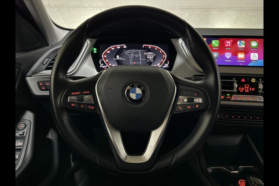 BMW 1-serie 118i Sport Black Edition Navi Cruise CarPlay NAP