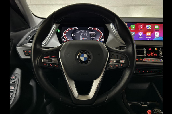 BMW 1-serie 118i Sport Black Edition Navi Cruise CarPlay NAP