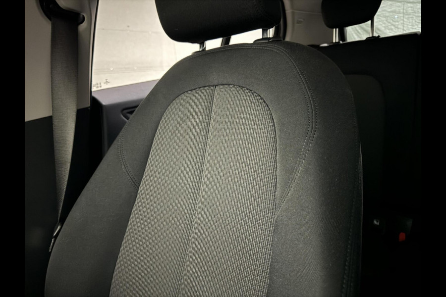 BMW 1-serie 118i Sport Black Edition Navi Cruise CarPlay NAP