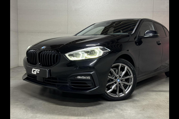 BMW 1-serie 118i Sport Black Edition Navi Cruise CarPlay NAP